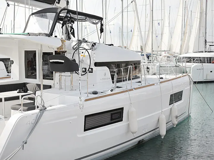 Lagoon 40 - 
