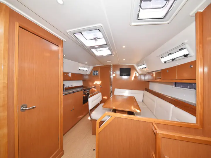 Bavaria Cruiser 40 - 