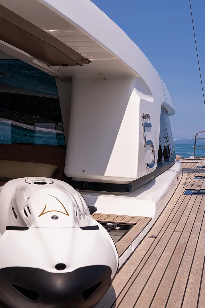 Lagoon Sixty 5 - 
