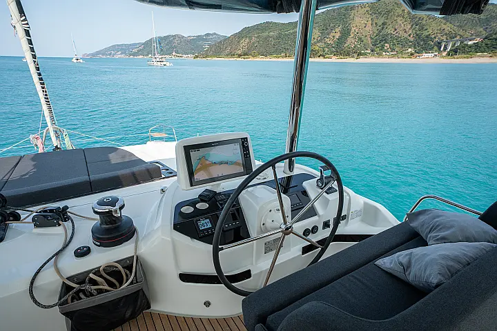 Lagoon 55 - Flybridge