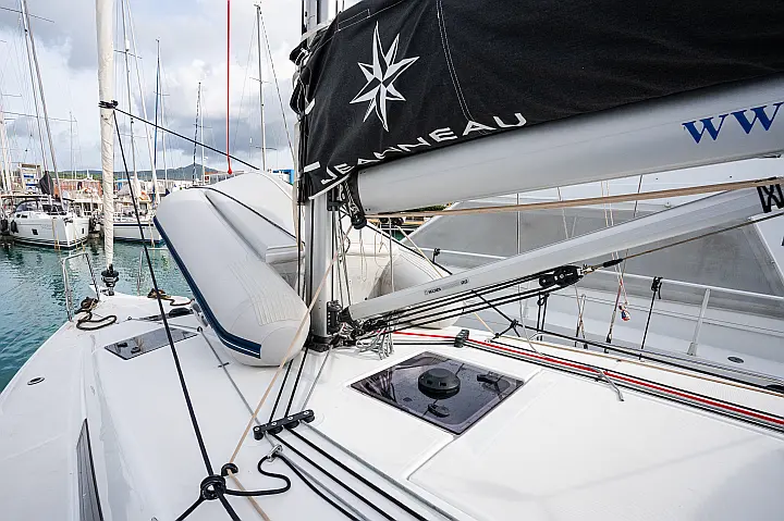 Sun Odyssey 380 - Exterior