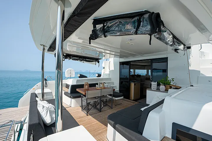 Lagoon 51 - Owner's Version - Cockpit