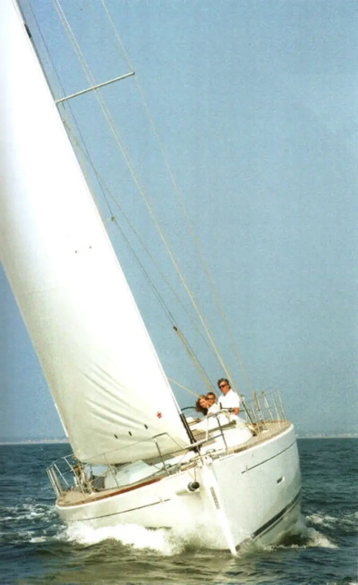 Dufour 450 GL - Sailing