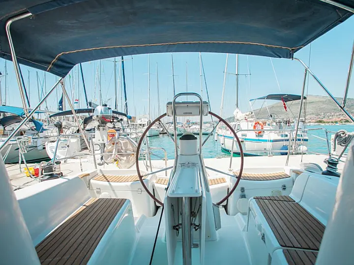 Sun Odyssey 36i REFIT 2019 - 