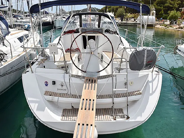 Sun Odyssey 36i REFIT 2019 - 