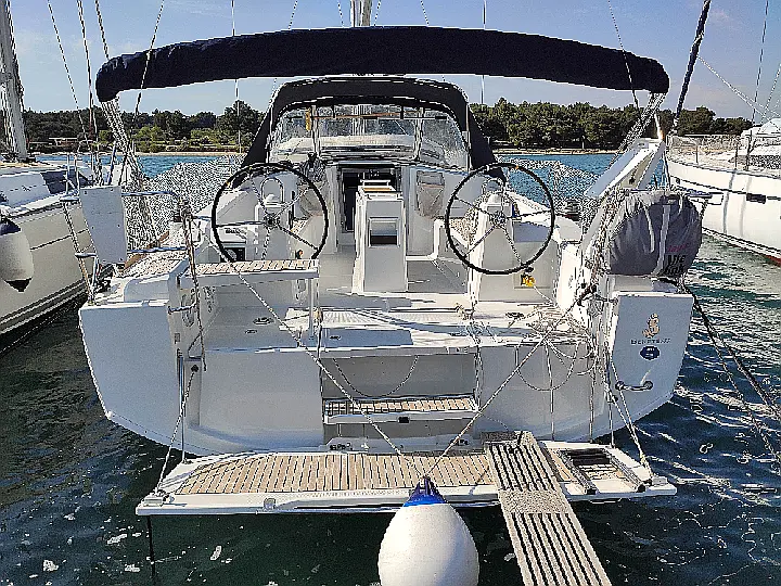 Oceanis 38.1 - 