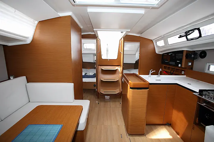 Sun Odyssey 410 - 