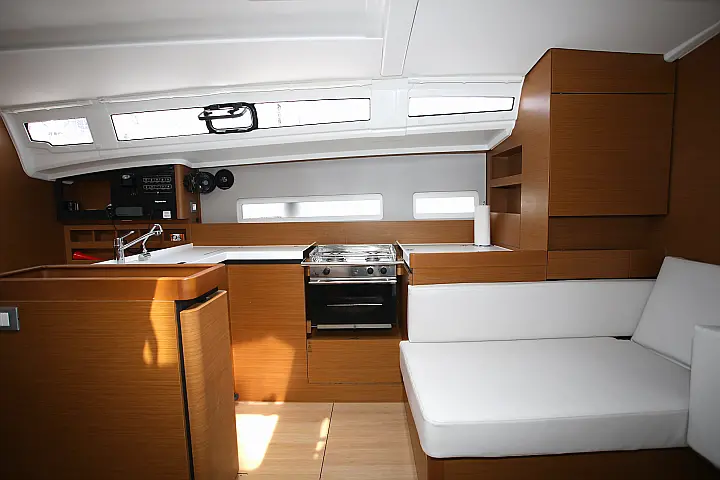 Sun Odyssey 410 - 