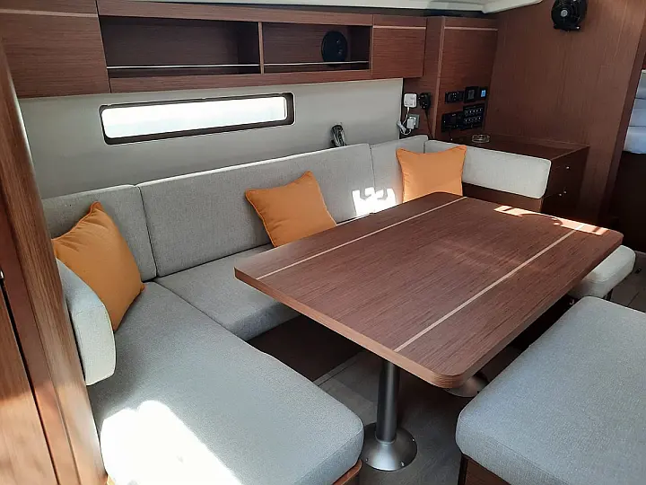 Beneteau Oceanis 40.1 - 