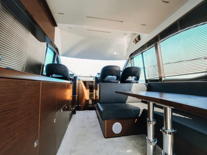Bavaria R40 FLY - 
