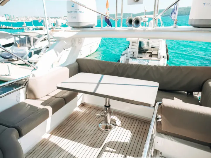 Elegance 60 Fly - 