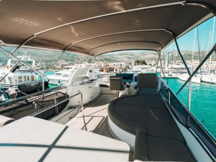 Elegance 60 Fly - 