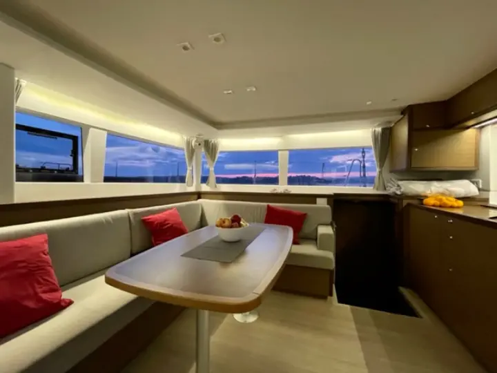 Lagoon 450 Sport - 