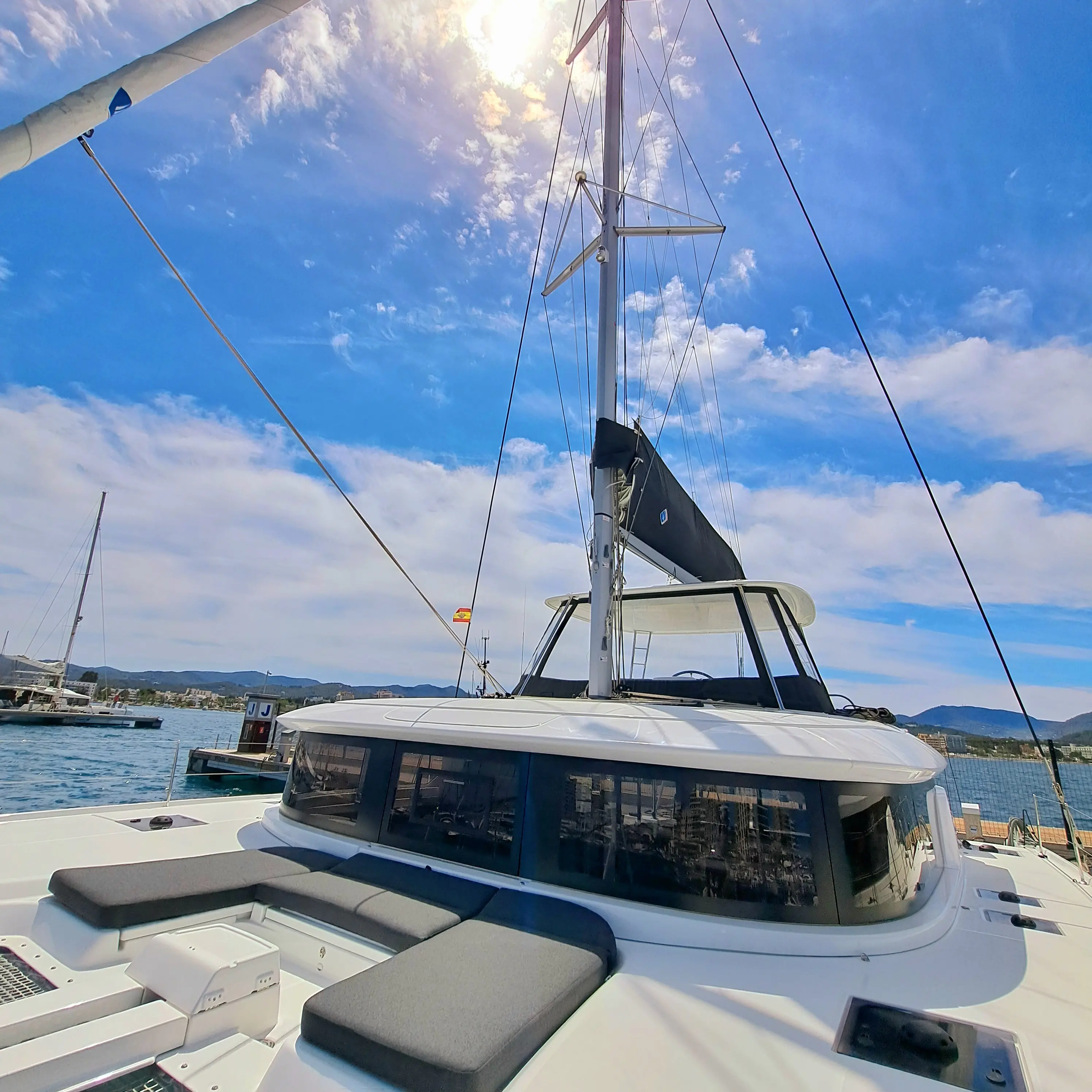 LAGOON 46 / 4 CABINS - 