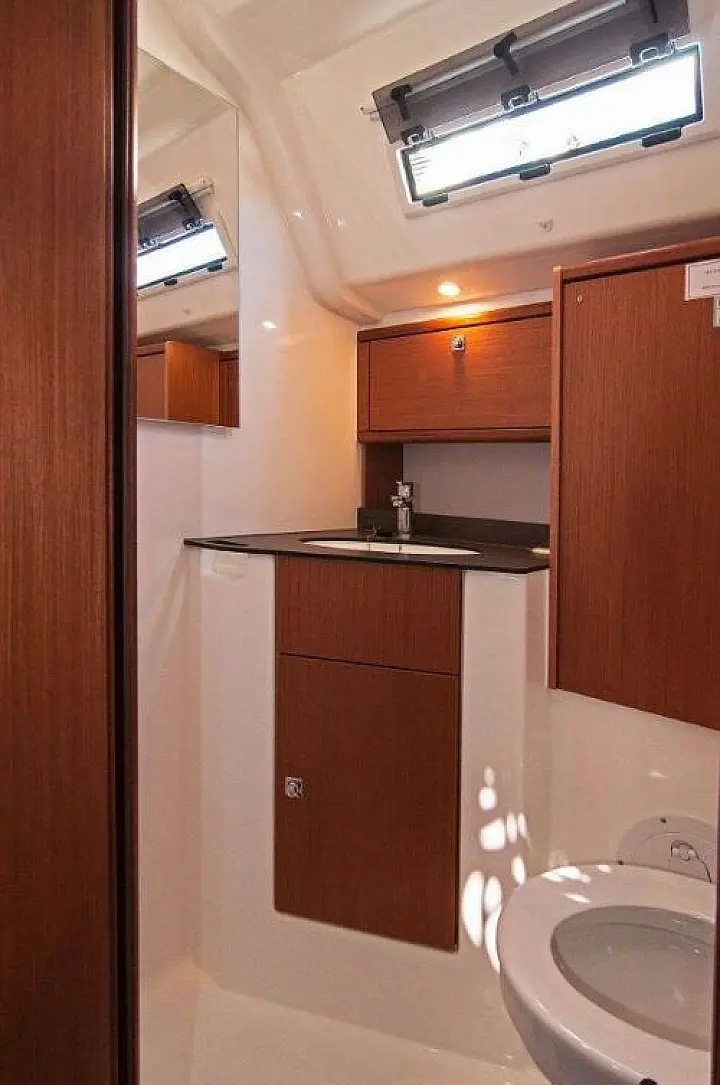 Bavaria Cruiser 51 - 