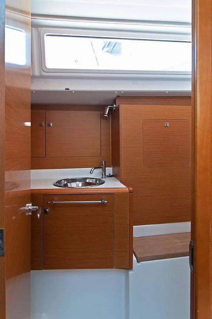 Sun Odyssey 449 - 