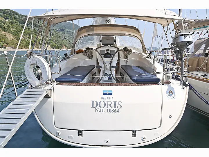 Bavaria Cruiser 36 - External image