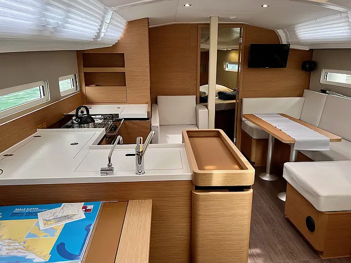 Sun Odyssey 410 - 