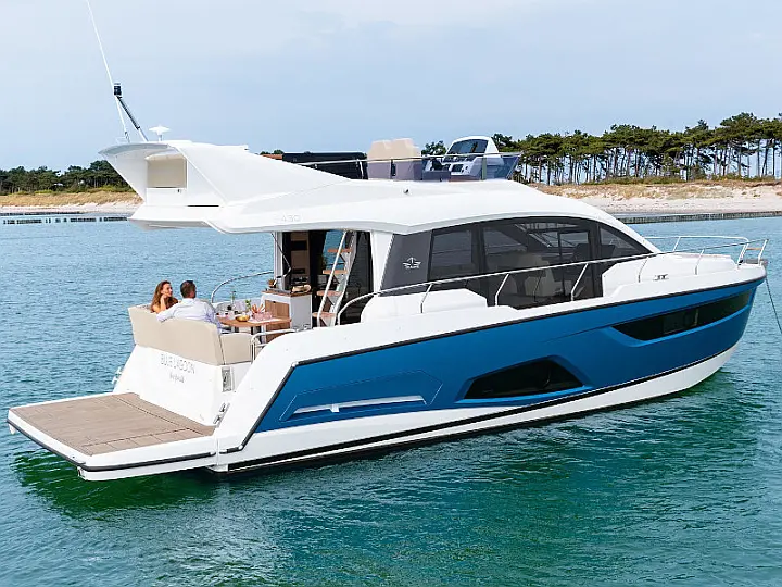 Sealine F430  - 