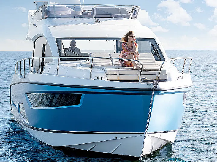 Sealine F430  - 