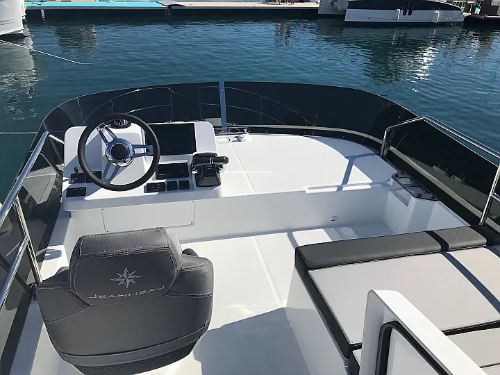 Merry Fisher 1095 FLY - 