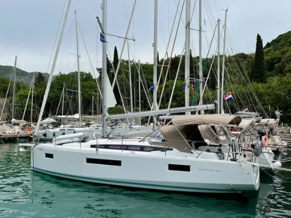 Sun Odyssey 410