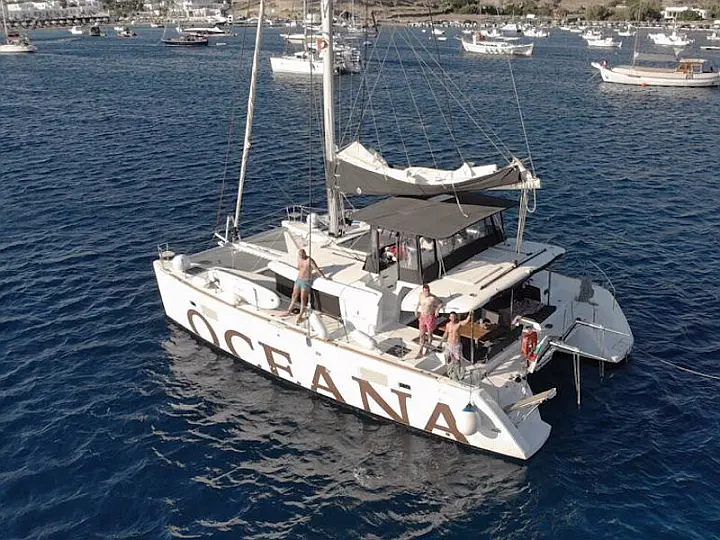 Lagoon 450  Flybridge - 