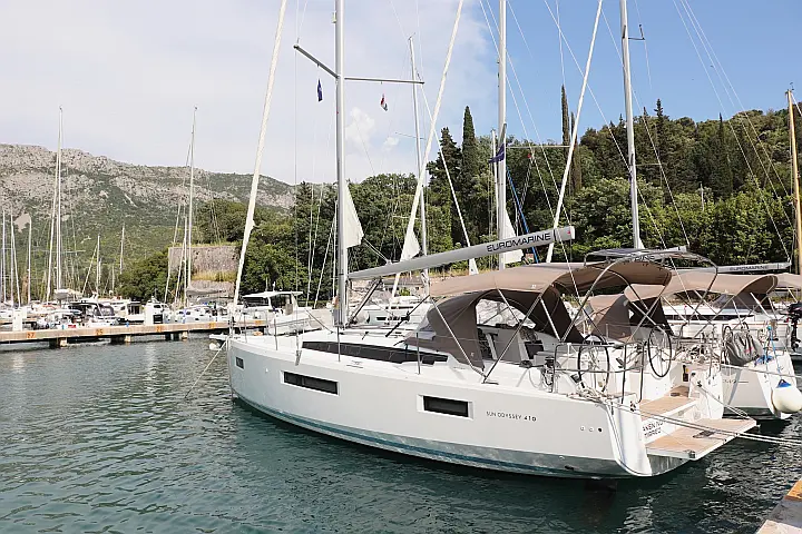 Sun Odyssey 410 - 