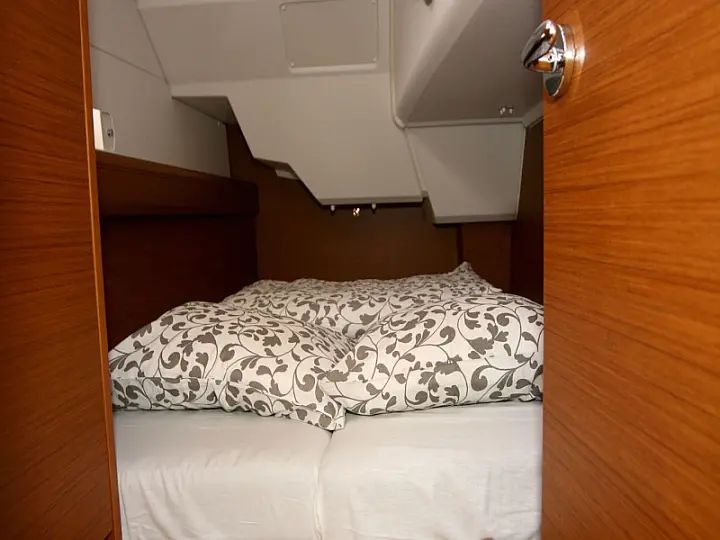Sun Odyssey 389 - 