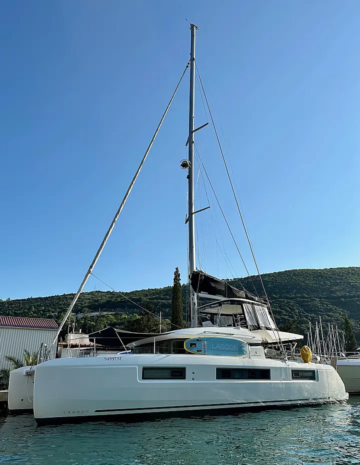 Lagoon 50 - 