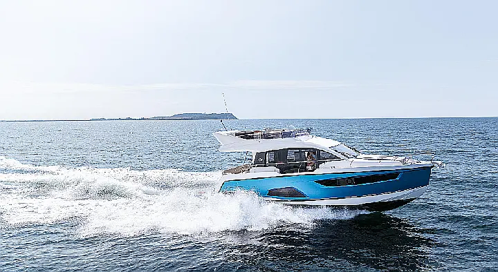 Sealine F430 - 