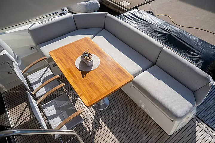Prestige 460 - 