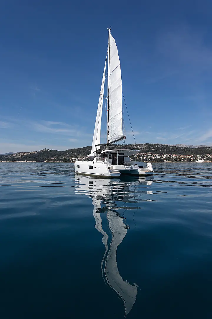 Lagoon 42 - 