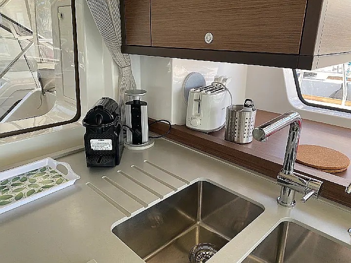 Lagoon 52F (5 cab) - 