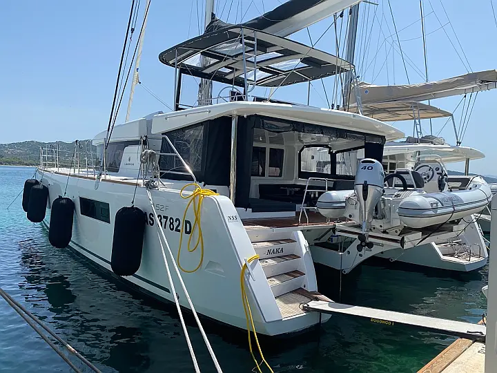Lagoon 52F (5 cab) - 
