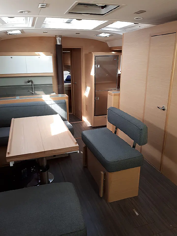Dufour 530 - 