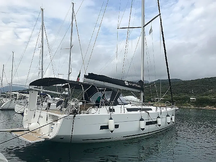 Dufour 530 - 