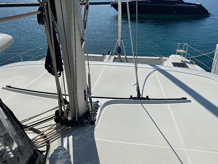 Lagoon 42 - 