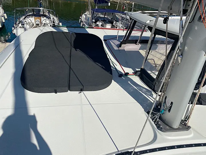 Lagoon 42 - 