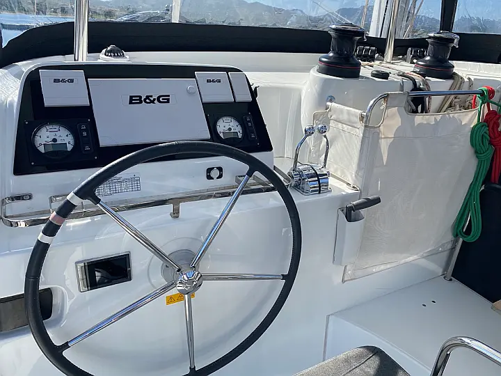 Lagoon 42 - 