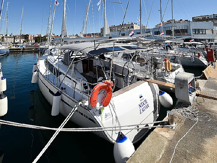 Bavaria Cruiser 41 - 