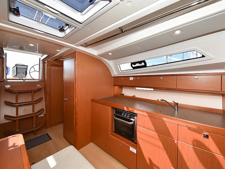 Bavaria Cruiser 41 - 