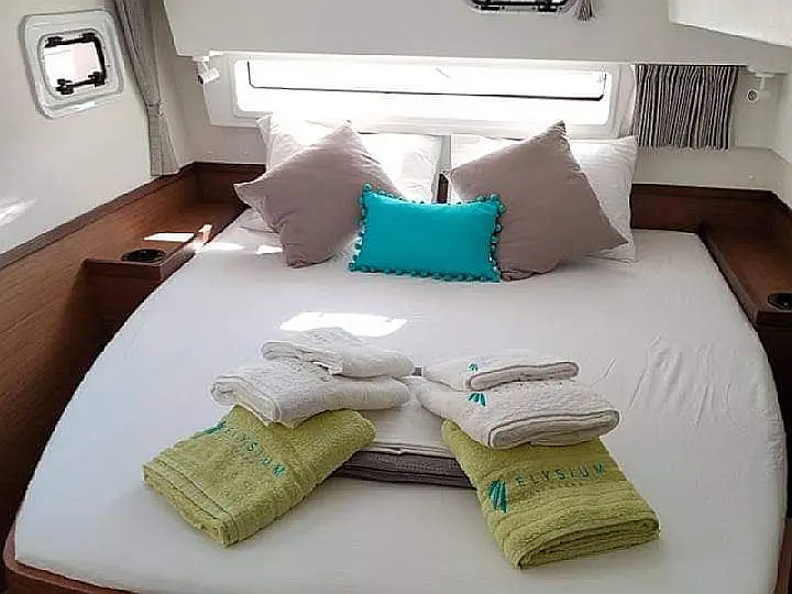 Lagoon 42 - 