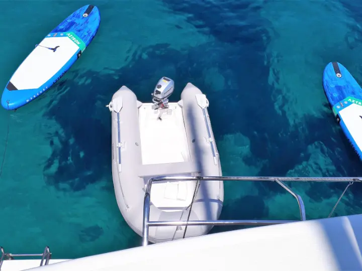 Lagoon 42 - 