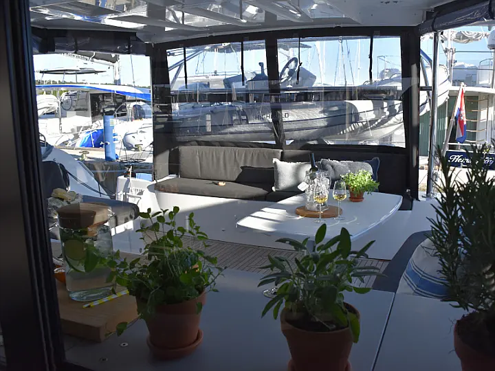 Lagoon 46  - 