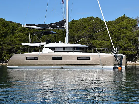 Lagoon 46 