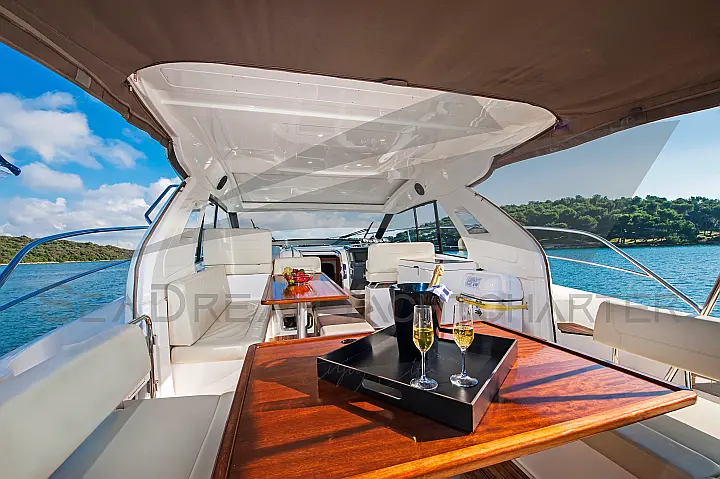 Bavaria S40 HT - 