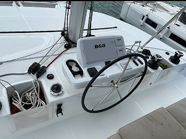 Lagoon 50 - 