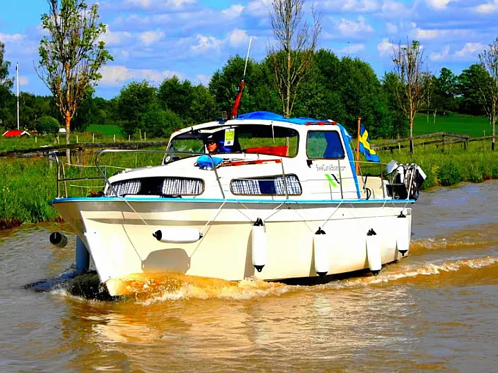 Albin 25 - 