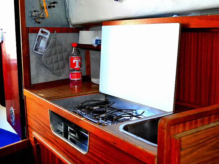 Albin 25 - 